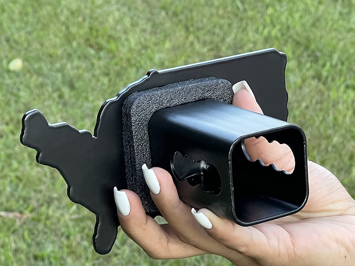Blank Metal Hitch Cover (Fits 2", 2.5", 3" Receiver, Black Map 7"x4")